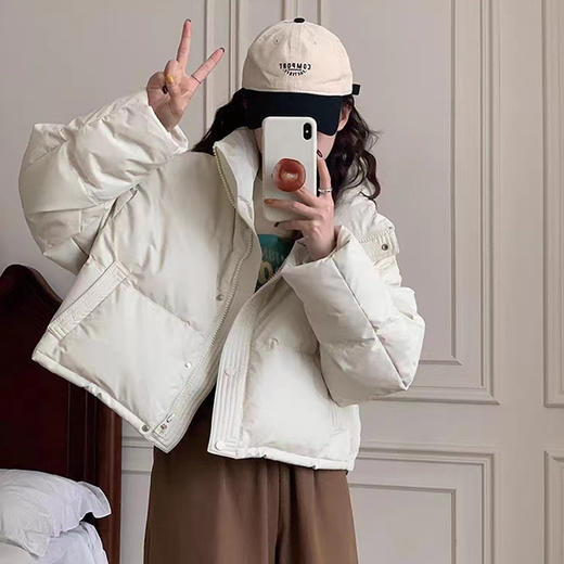 丁摩 PU皮短款白鸭绒羽绒服女冬季时尚立领免洗宽松小个子外套4ZF-23343 商品图3