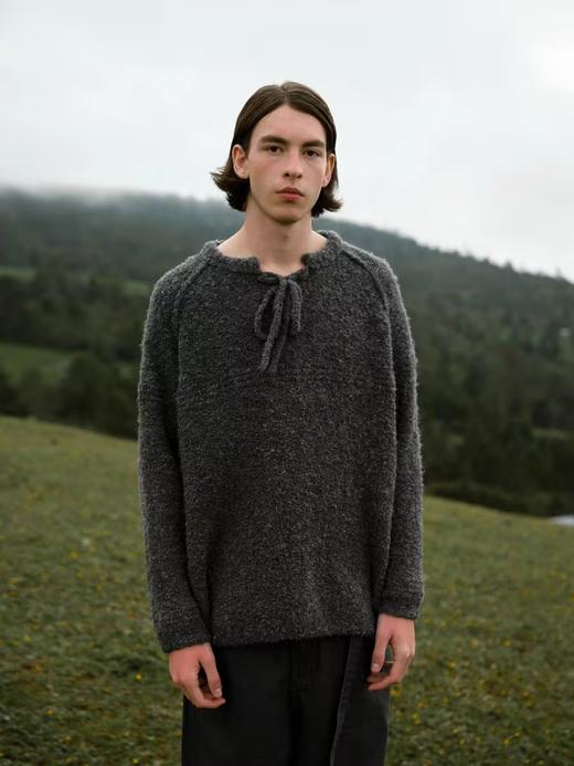 Evistub/E-4QMY729/羊毛混纺绞花复古保暖弹力宽松套头系带圆领毛衣 商品图0