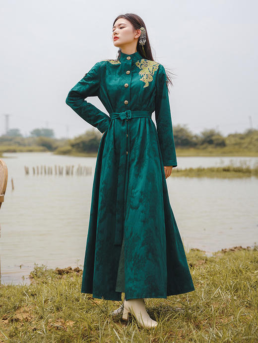 【爆款】蔚然深秀刺绣外套| 版型超正 | 现货加急发 商品图3