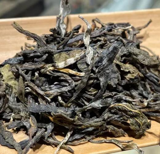 【自营】麻栗坡国礼茶叶礼盒357g*2饼（一生一熟） 商品图1