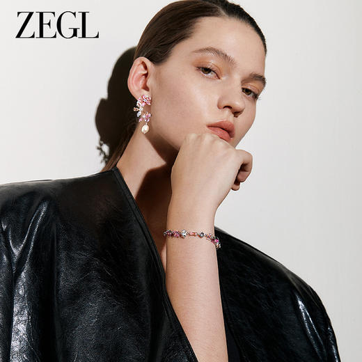 ZEGL真柳设计师桃花邂逅系列珍珠耳钉耳环方圆脸轻奢高级感耳饰 商品图2