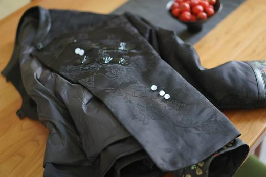 设计师高品钉珠国风小羊皮进口醋酸提花白鸭绒外套 商品图7