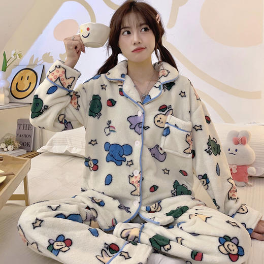 【HelloKitty珊瑚绒睡衣，加厚加绒保暖舒适】韩系HelloKitty凯蒂猫珊瑚绒睡衣女 秋冬季新款 加厚加绒家居服-QQ 商品图6