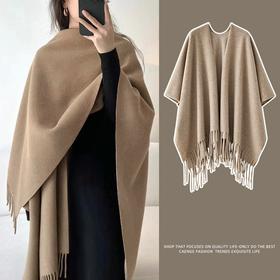 服装鞋包-仿羊绒燕麦色大披肩外搭女士披风斗篷冬季保暖护肩颈围巾