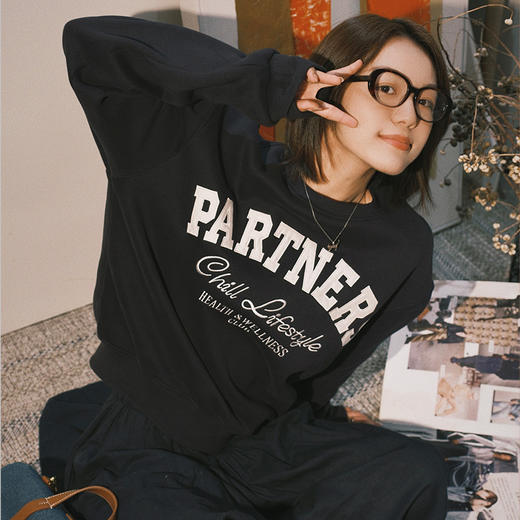 【顺丰包邮】43222 洛诗琳冬季高克重藏青色字母刺绣加绒卫衣10994 商品图3