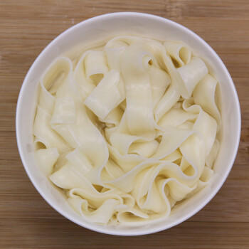 五得利面条 天麦然方塑大宽面1000g 筋道宽挂面 面馆宽面板面油泼面烩面 /粮油调味 /挂面 /传统挂面 商品图4