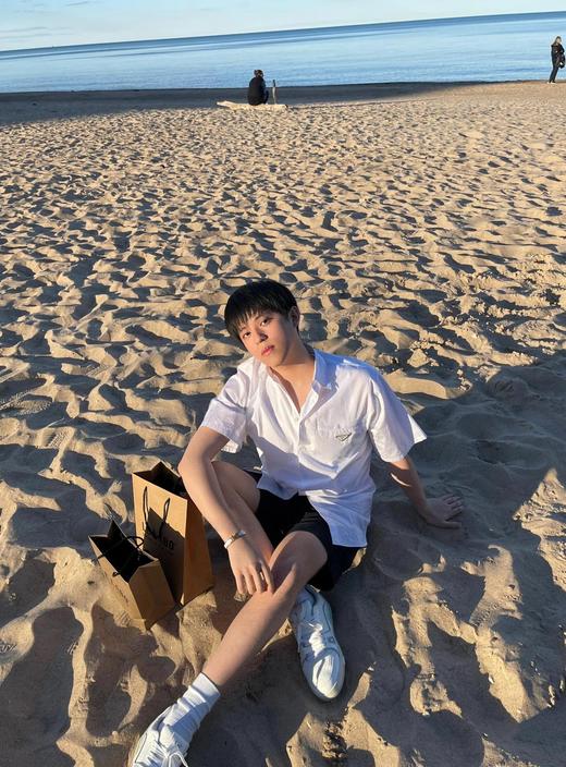 P家 白色拉链口袋 短袖衬衫（JN） 商品图1