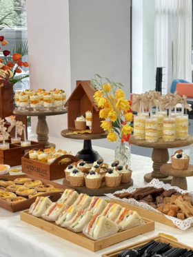 甜品台定制联系客服