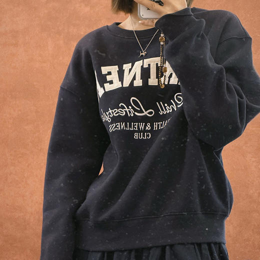 【顺丰包邮】43222 洛诗琳冬季高克重藏青色字母刺绣加绒卫衣10994 商品图4