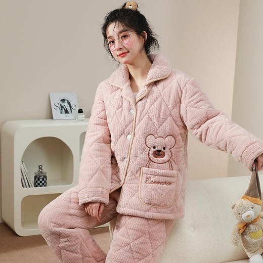 【跟盖了棉被一样暖和】三 层夹棉珊瑚绒睡衣 冬季可外穿加绒加厚保暖家居服 商品图0