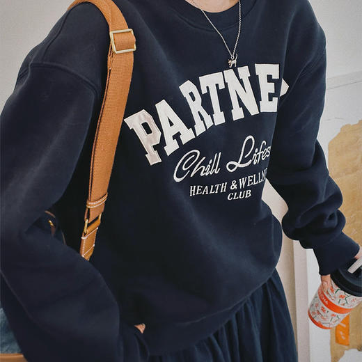 【顺丰包邮】43222 洛诗琳冬季高克重藏青色字母刺绣加绒卫衣10994 商品图2