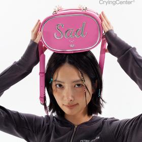 CryingCenter芭比珍珠化妆包happysad两面背芭比粉斜挎包哭喊中心