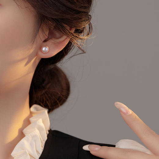 【巧颜】S999银银珍珠天然淡水面包珠耳钉【BF-ES2458】 商品图2