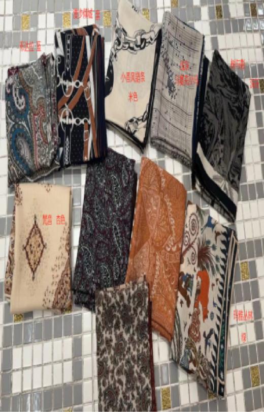 【门店同款】ENJOY秋季方巾 159549759 商品图0