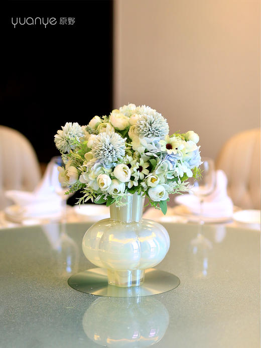 蝴蝶兰蕙兰仿真花摆设花客厅兰花假花轻奢装饰餐桌书桌家庭洗手台 商品图3