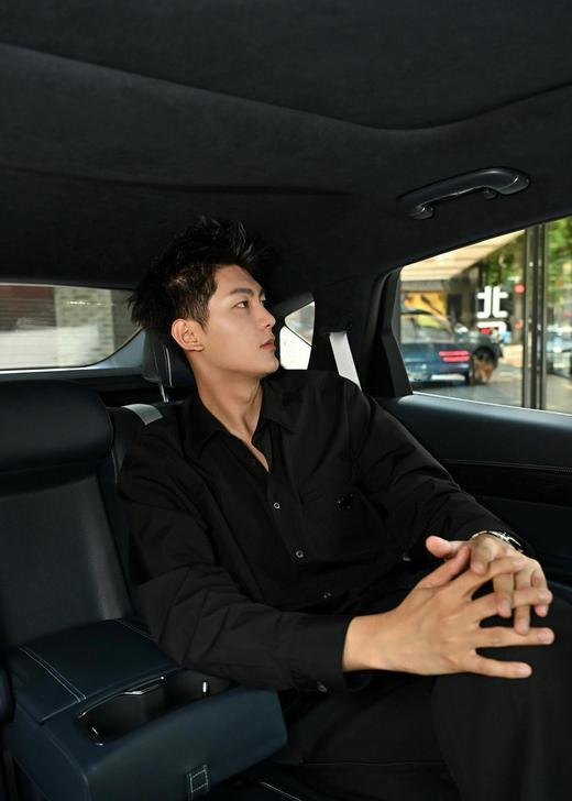 P家 三角标拉链口袋衬衫（JN） 商品图3