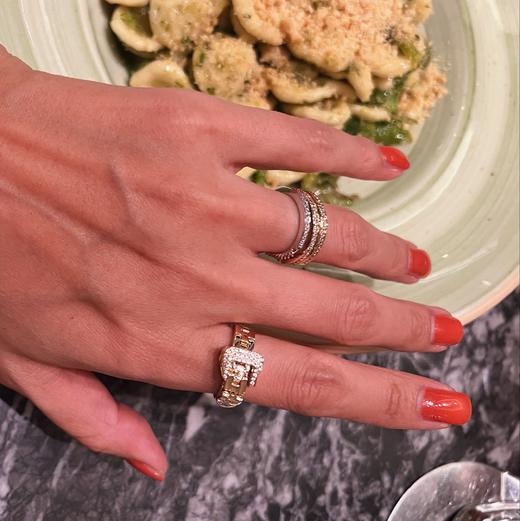 LHWINDSOR Buckleup手表锁链系带戒指女复古金色锁扣腰带戒指可调节 商品图5