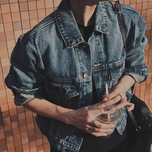 【顺丰包邮】43857 洛诗琳明星同款港风水洗短款牛仔外套女195 商品图2