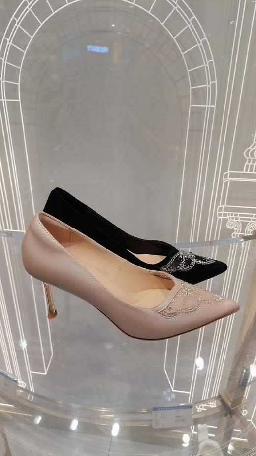 【云粉节】【9折】BF楼诺贝达25年春时尚单鞋RS257605吊牌价2280 商品图2