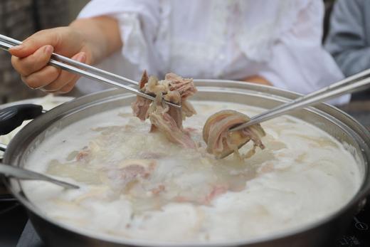 【花生嫂 羊肉汤】四川非遗黑山羊，四黑羊，带皮更软糯，通过SGS116多项、0农残兽药检测，吃得更放心~ 商品图6