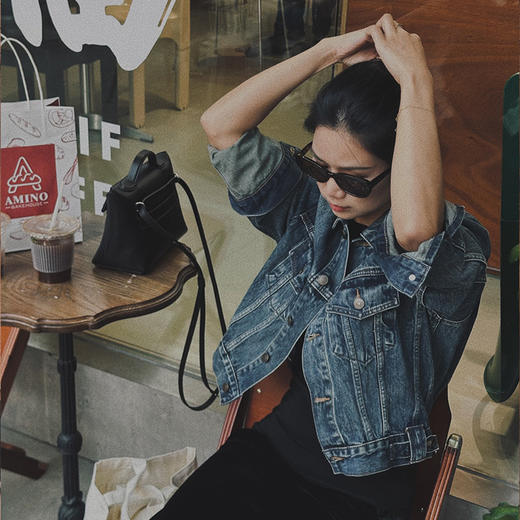 【顺丰包邮】43857 洛诗琳明星同款港风水洗短款牛仔外套女195 商品图3