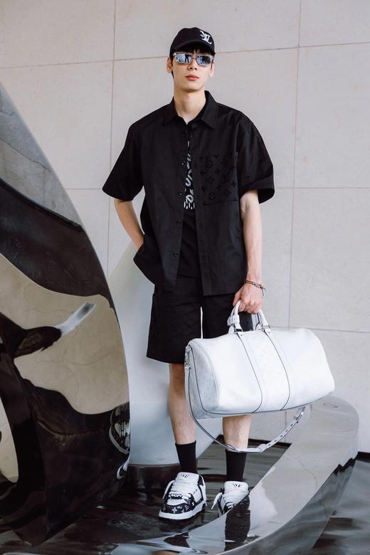 驴家 黑植绒套装•短袖（JN） 商品图0