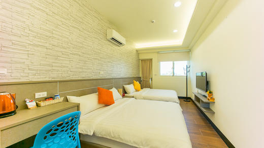 欢乐满屋欢乐家庭房（四人房）房间价格 商品图0