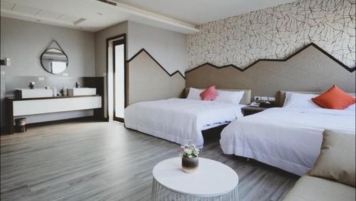 闲事别馆高级四人房大玩咖会员价 商品图0