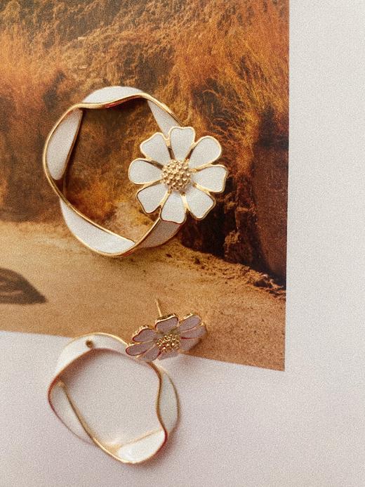 LHWINDSOR温莎珠宝 Daisy 雏菊多种戴法耳环耳钉小众设计 商品图2