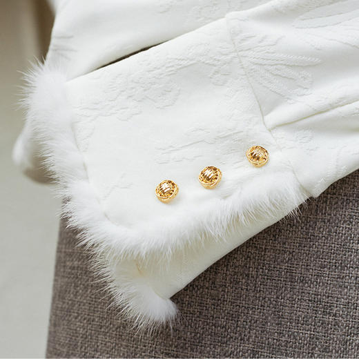 【高货wl】全新升级【铂金会员220/天猫299/差价79】(75159) 洛诗琳秋冬新中式半立领提花磨毛袖口水貂毛打底衫上衣 商品图3