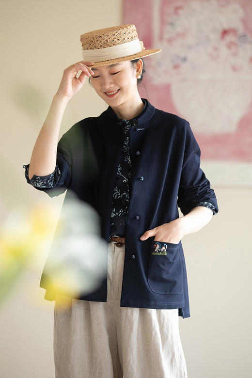牧衣游原创 酵洗棉质刺绣短外套女蓝色复古文艺新中式上衣 茶落香 商品图5