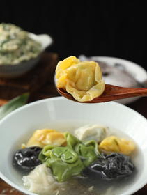 【海鲜馄饨】0色素0防腐海鲜馄饨，四种口味可选，新鲜的海鲜原材料，优质高筋面粉、薄而柔韧、爽滑耐煮