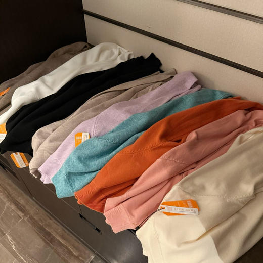 毛衫清仓团来了！9色可选  跟羊毛一样的手感！更胜过羊毛 【LP中领针织打底衫】秒发货！跪式服务  柔软亲肤一点不扎！好穿好搭理  单穿内搭都可以！添加抗起球纤维  高弹不嘞不变形！闭眼留！速留 商品图12