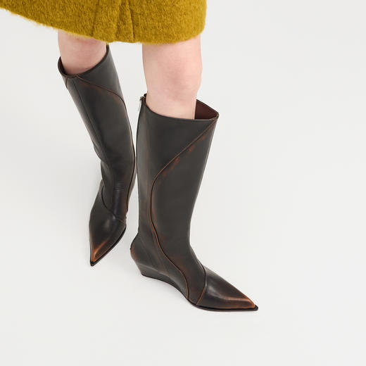 lost in echo2024秋冬新款坡跟高跟尖头线条拼接高筒靴长筒靴子 商品图3