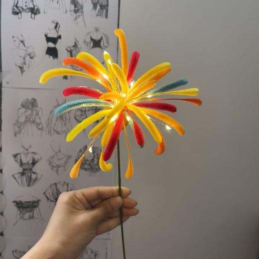 【新年限定❗️烟花扭扭棒🎆超美】春节怎么能没有烟花呢？氛围感拉满！蛇年手工diy材料包发光节日年货孩子 商品图1