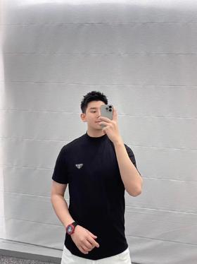 P家 暗三角纹 铁牌圆领短袖（JN）