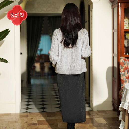 上海逸红颜灰玲2025年冬新款仿水貂毛短款皮草旗袍外套小香风外套 商品图3