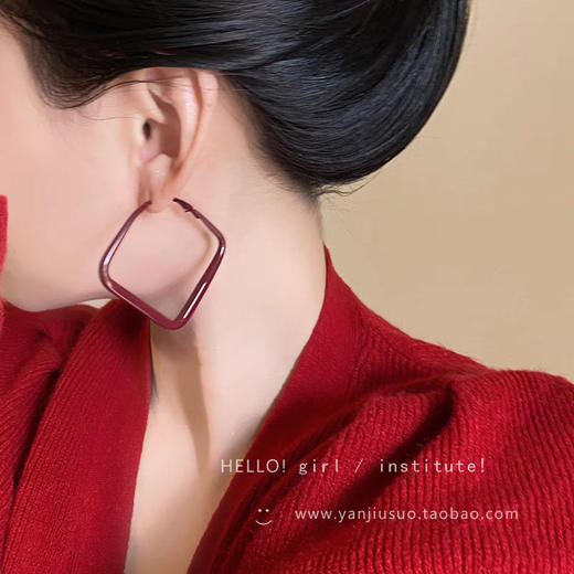 【YW】无忧购复古港风安可拉红秋冬简约气质显白925银针耳钉（截单后7天发货) 商品图13