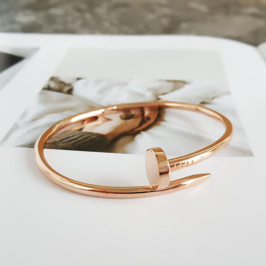 【定制】AU750玫瑰金时尚经典定制款钉子造型手镯20号中性款现售价：24800！150125LV01 商品图2