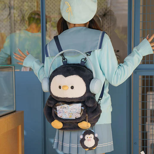 纪念日百货耳机企鹅双肩包大号包160293447 商品图0