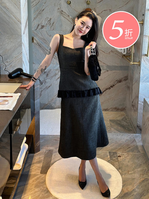 DUO智仙生  叶底藏花意大利进口剪花墨绿色轻礼服长裙 商品图0