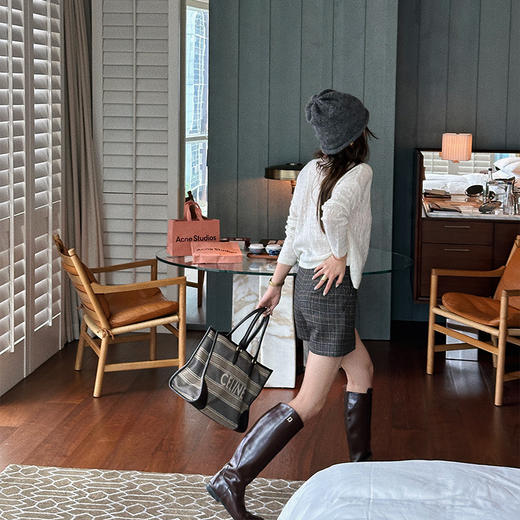 【顺丰包邮】35855 洛诗琳秋季设计感珠片羊绒混纺针织上衣女24608 商品图4