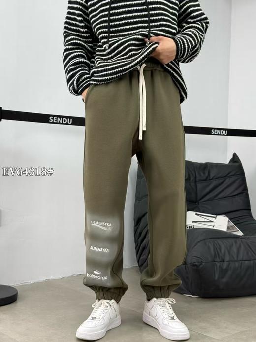 男加绒运动长裤64318 商品图0