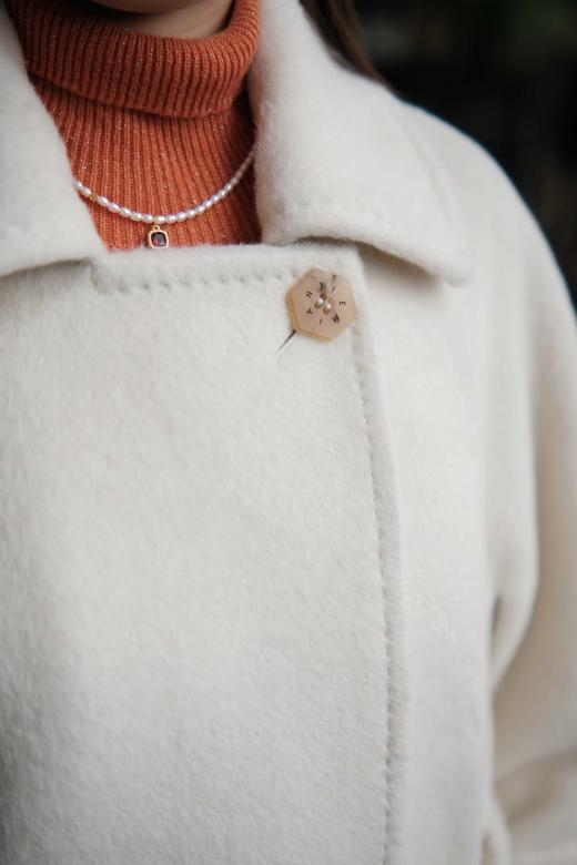 高亮淡水珍珠小米珠项链、原创设计款串珠锁骨链 3-4mm精致款 干净透亮 时髦百搭 温润恬静，佩戴气质吸睛！ 商品图8