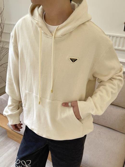 P家 新配色三角金属徽标帽衫（JN） 商品图0