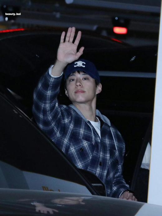 赛琳 格纹羊绒外套（JN） 商品图0