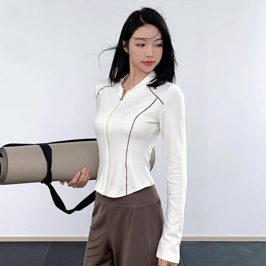 跃牌【禅语梵心】拉链运动服外套女V领修身保暖显瘦跑步训练瑜伽健身长袖上衣WT4711 商品图0