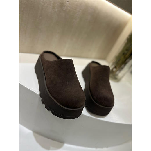 【活动商品，不退不换】可可的居家好物 厚底勃肯半托 胎牛皮材质 柔软细腻 脚感舒适 商品图7