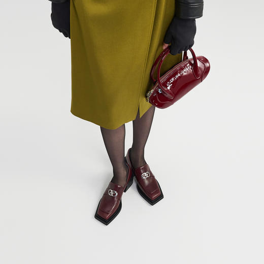 [捡漏价]lost in echo2024秋季新款通勤方根厚底增高黑色皮鞋乐福单鞋女 商品图3