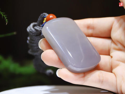 和田玉烟紫玉【平安无事牌】吊坠 商品图5